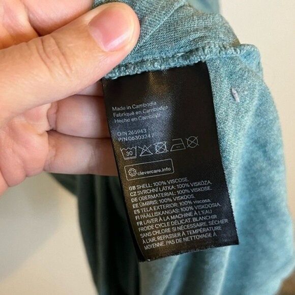 H&M Green V-Neck Dress Size Large - Picture 5 of 5